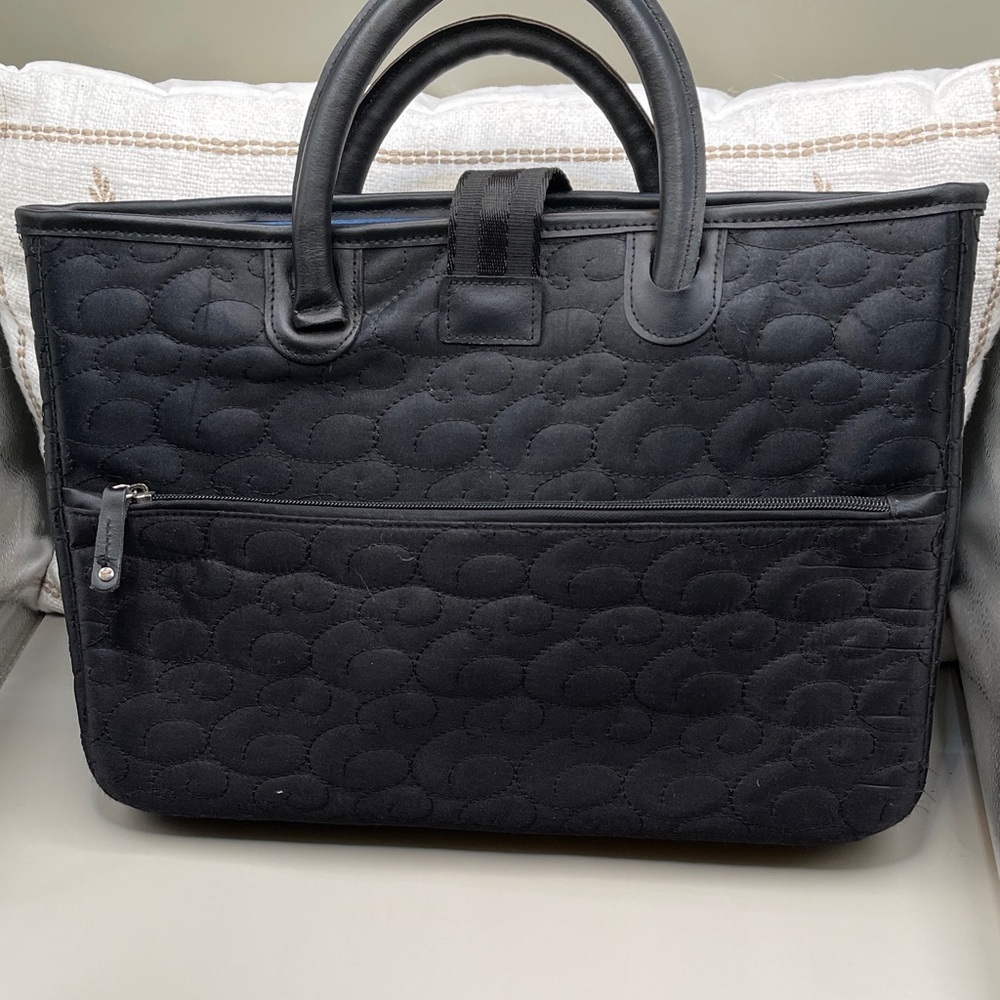 Ellie Black Quilted Handbag with blue interior - Picture 3 of 4